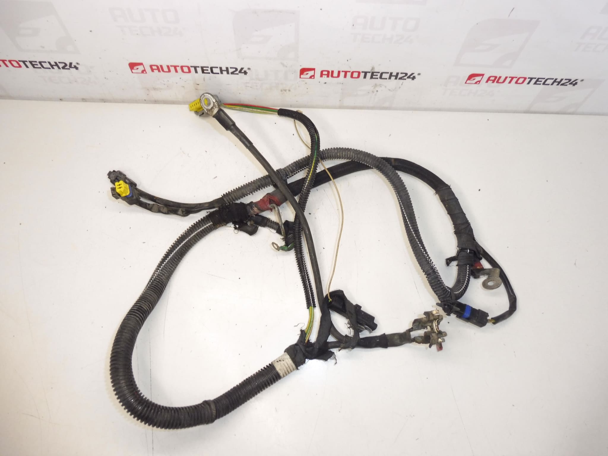 Pozitivni kabelski svežanj Citroën Peugeot 2.0HDI 9658054180 5642LP