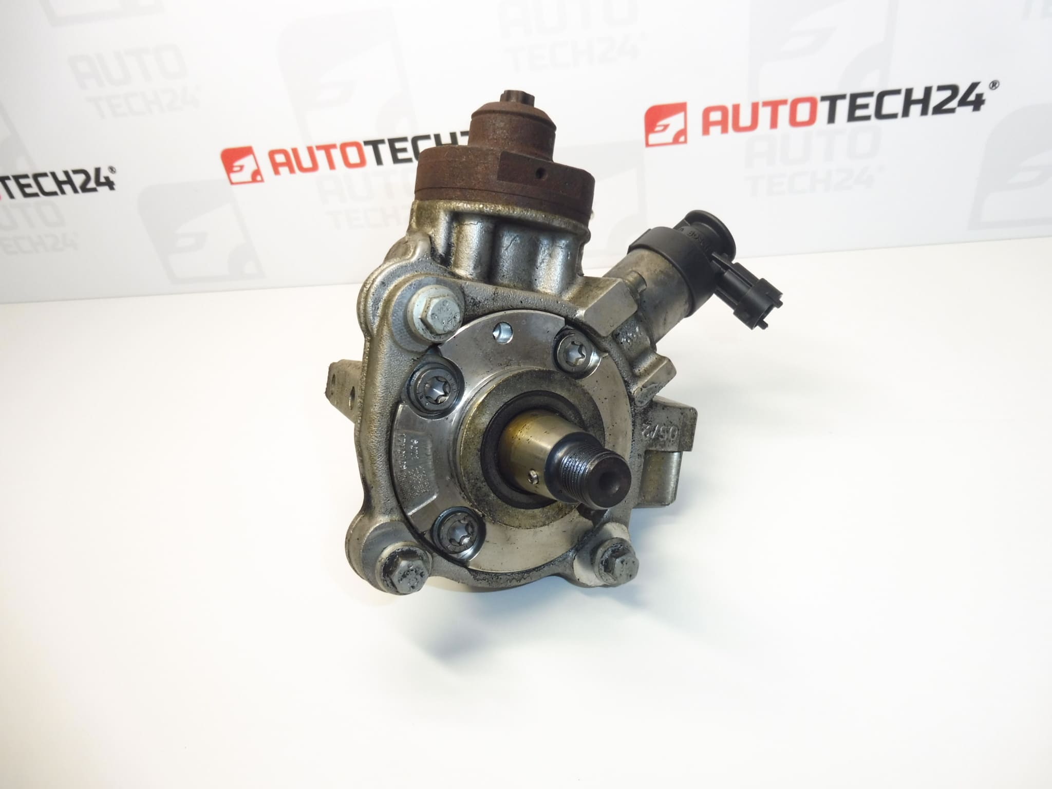 Pumpa za ubrizgavanje 1.6 eHDI Bosch 0445010516 9688499680 1920RF