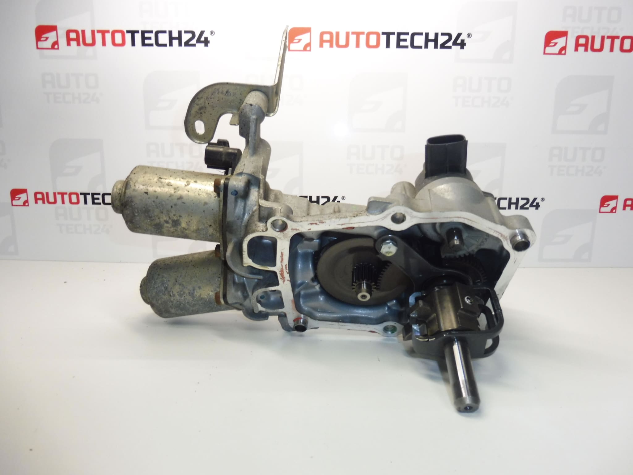 Aktuator upravljane mjenjačke kutije Citroën Peugeot 1607835380 1614171680 - Slika 2