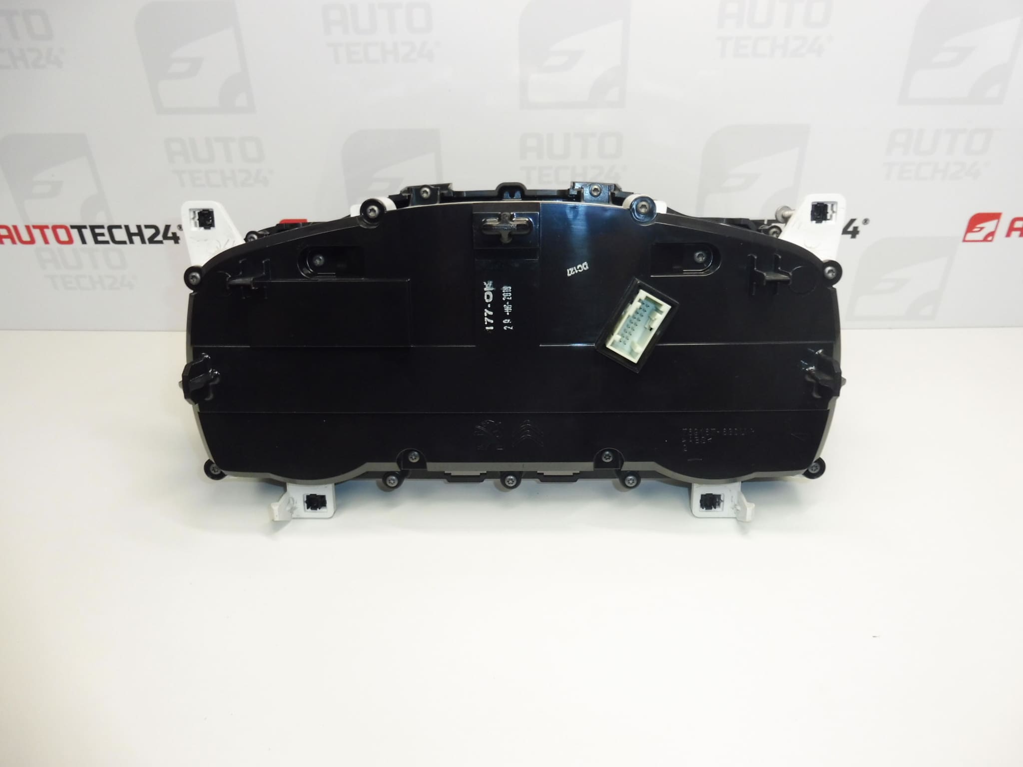Tahometar Citroën Berlingo Peugeot OPEL 9817788180 - Slika 2
